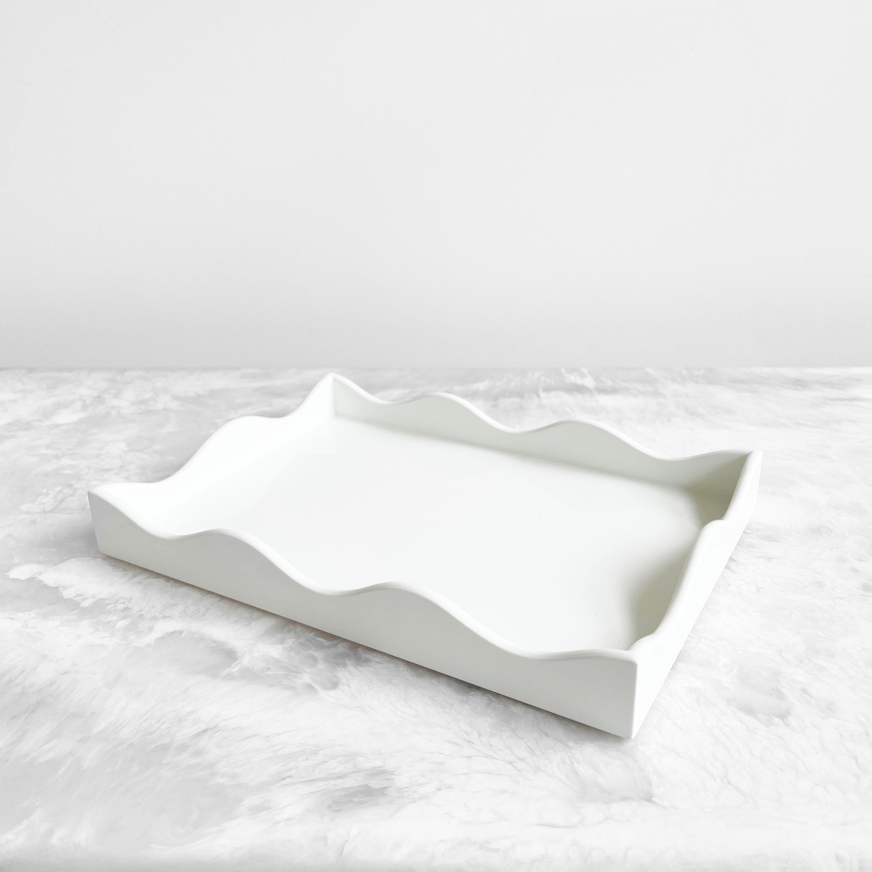Small Belles Rives Off – - Design White Atelier Tray Anyon Lacquer and